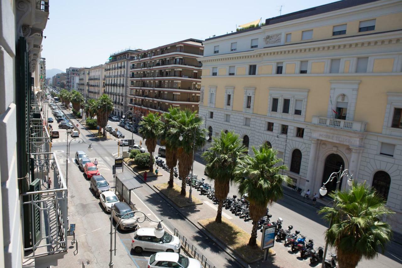 B&B Salerno Center Екстер'єр фото